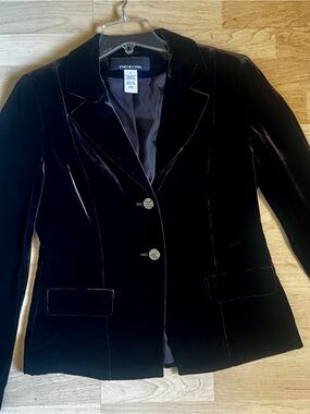 Jones New York Black Velvet Tailored Blazer